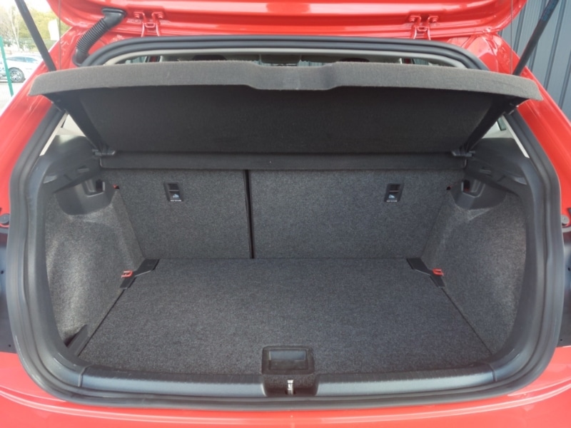 Used Volkswagen Polo 2019 for sale - 76387964: Photo 8