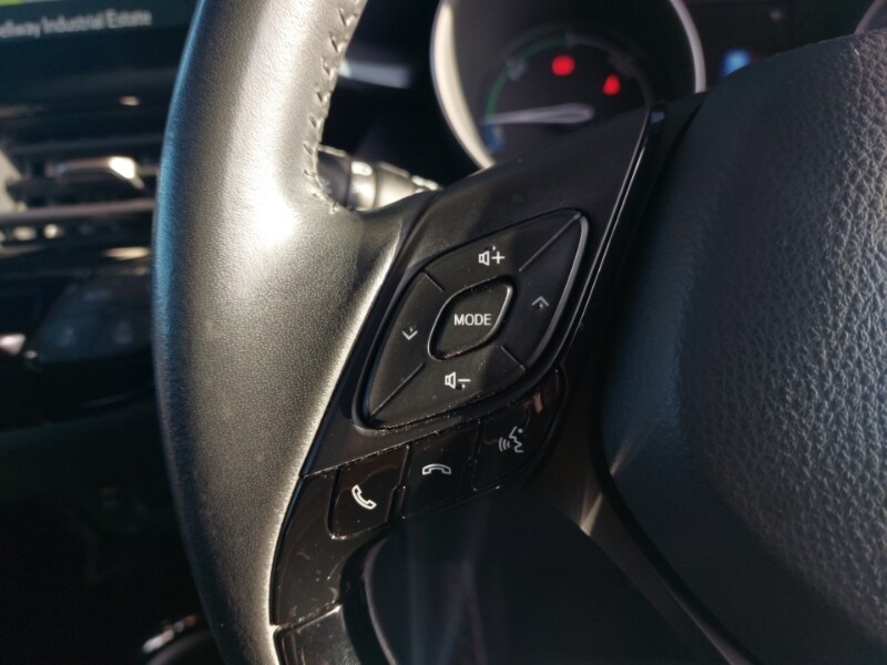 Used Toyota C-HR 2021 for sale - 76258445: Photo 10