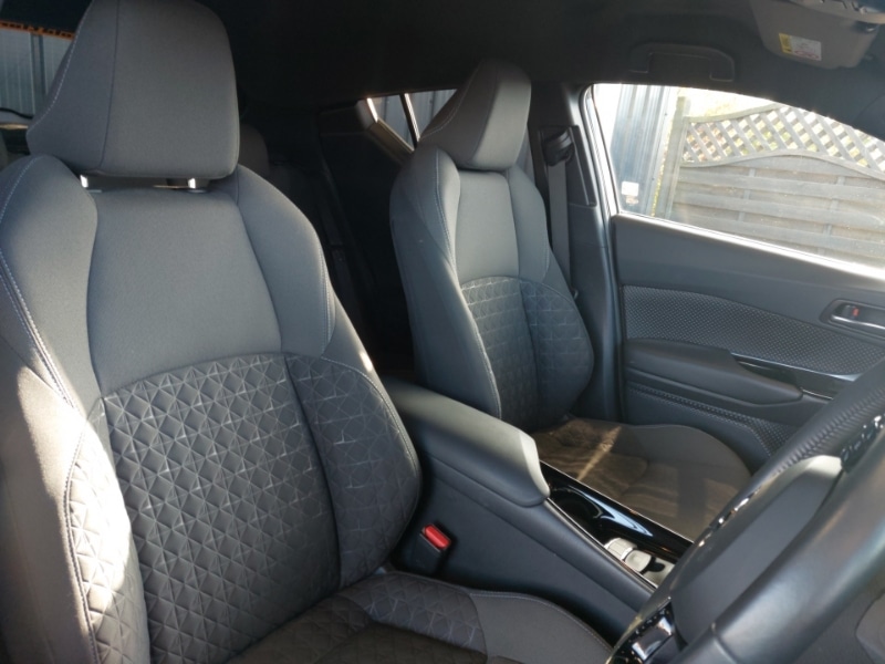 Used Toyota C-HR 2021 for sale - 76258445: Photo 13