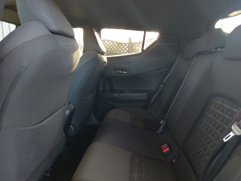 Used Toyota C-HR 2021 for sale - 76258445: Photo 6