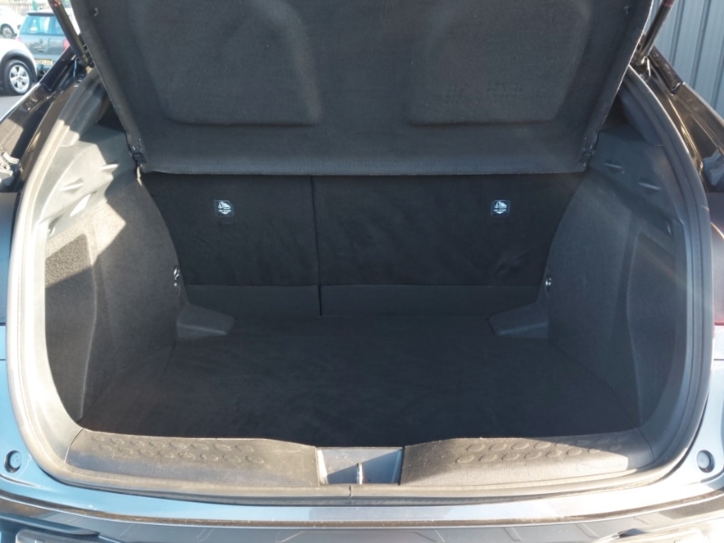 Used Toyota C-HR 2021 for sale - 76258445: Photo 8