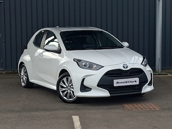 Used Toyota Yaris 2023 for sale - 79238683: Photo