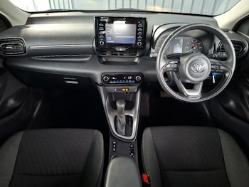 Used Toyota Yaris 2023 for sale - 79238683: Photo