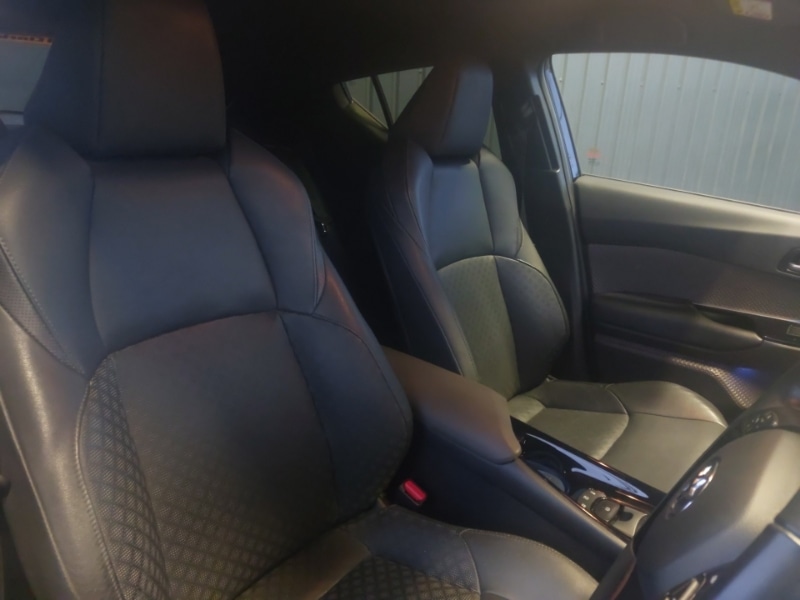 Used Toyota C-HR 2021 for sale - 77034990: Photo 19