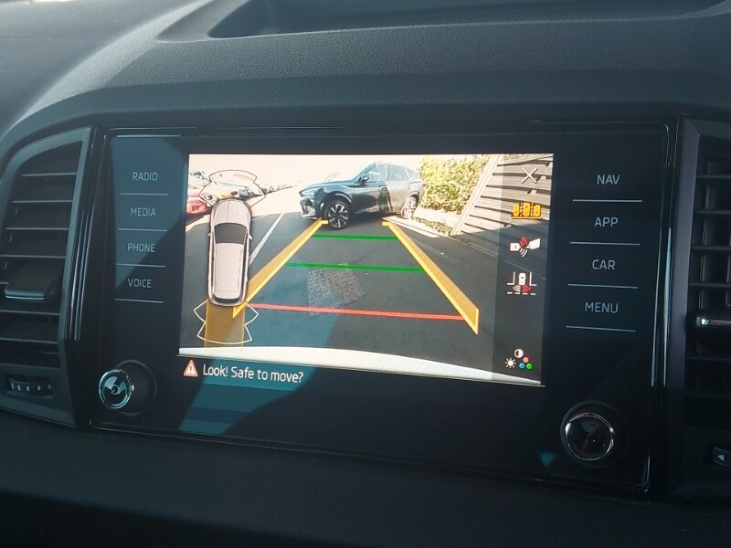 Used Skoda Karoq 2024 for sale - 76763963: Photo 11