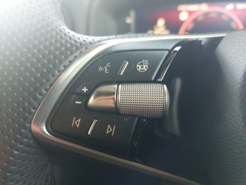 Used Skoda Karoq 2024 for sale - 76763963: Photo 17