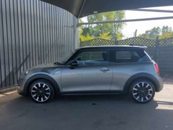 Used MINI Cooper 2019 for sale - 75223522: Photo