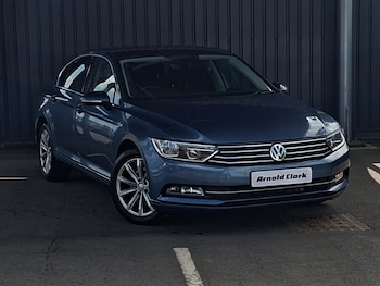 Used Volkswagen Passat 2015 for sale - 79006601: Photo