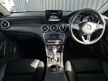 Used Mercedes-Benz A-Class 2017 for sale - 79433339: Photo