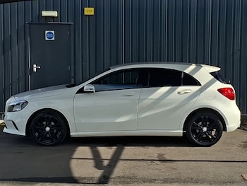 Used Mercedes-Benz A-Class 2017 for sale - 79433339: Photo