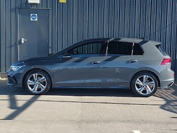 Used Volkswagen Golf 2023 for sale - 78326900: Photo