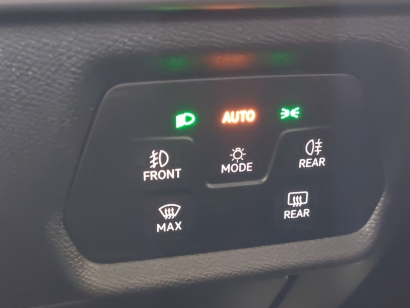 Used SEAT Leon 2025 for sale - 77126533: Photo 14