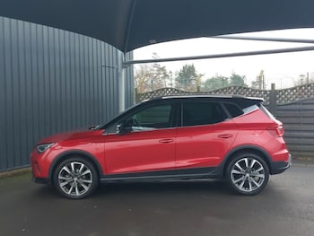 Used SEAT Arona 2024 for sale - 77028405: Photo