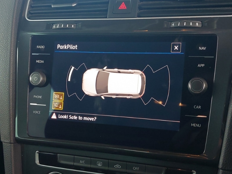 Used Volkswagen Golf 2019 for sale - 76365575: Photo 11