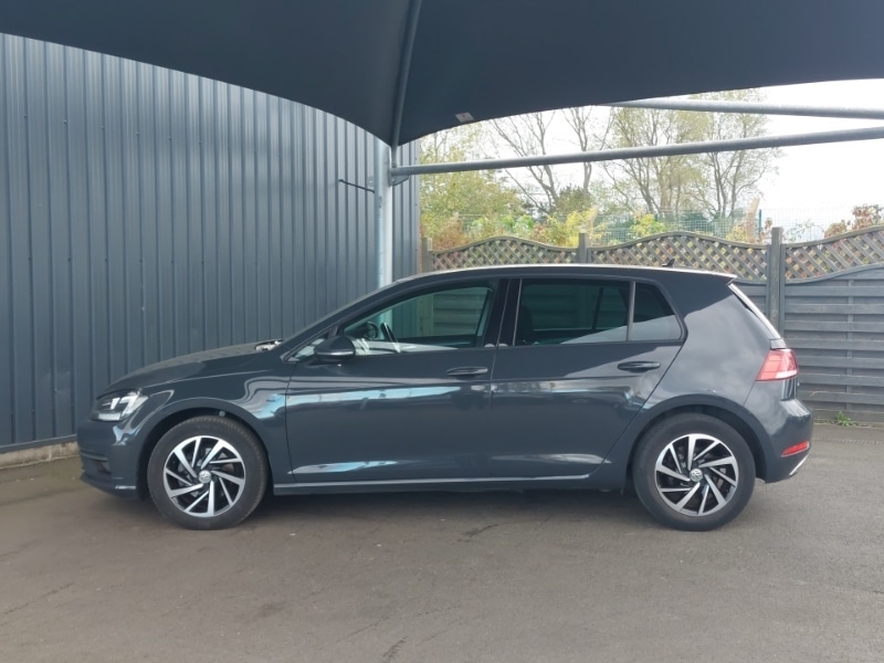 Used Volkswagen Golf 2019 for sale - 76365575: Photo 4