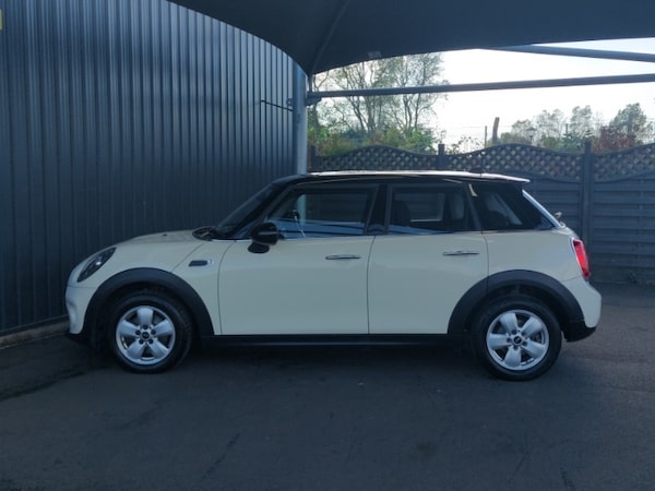 Used MINI Hatch 2018 for sale - 76258189: Photo 4