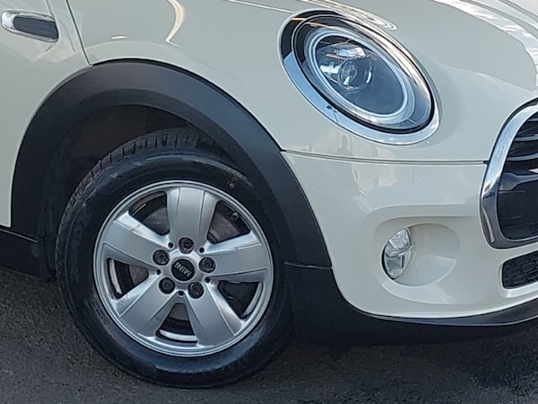 Used MINI Hatch 2018 for sale - 76258189: Photo 9