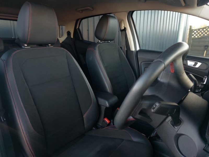 Used Ford Ecosport 2019 for sale - 76651921: Photo 13