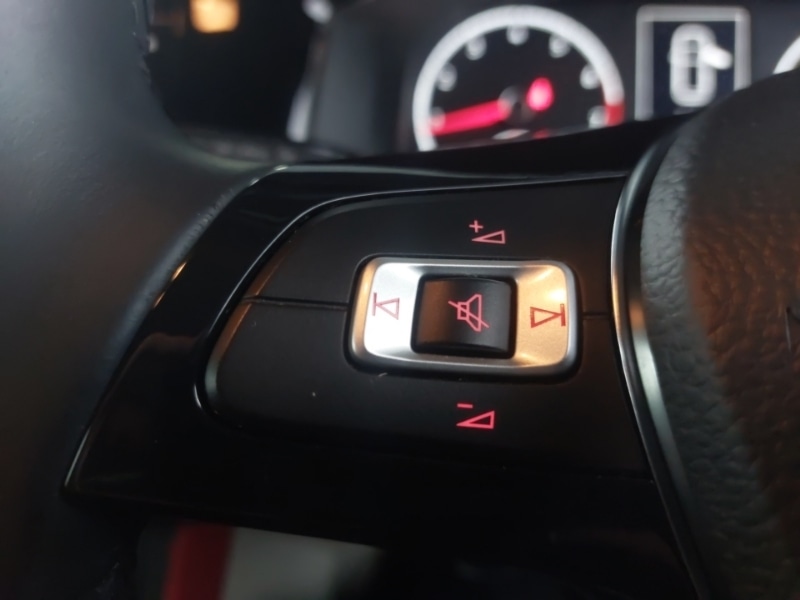 Used Volkswagen Polo 2019 for sale - 77405486: Photo 10