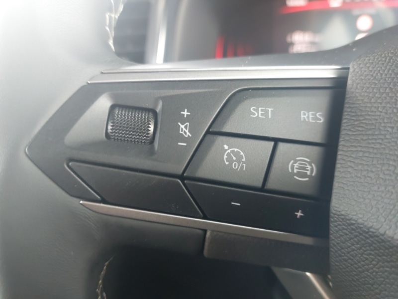 Used SEAT Ateca 2025 for sale - 76297978: Photo 10