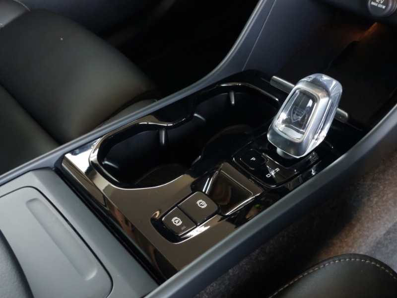 Used Volvo XC40 2024 for sale - 76053327: Photo 15