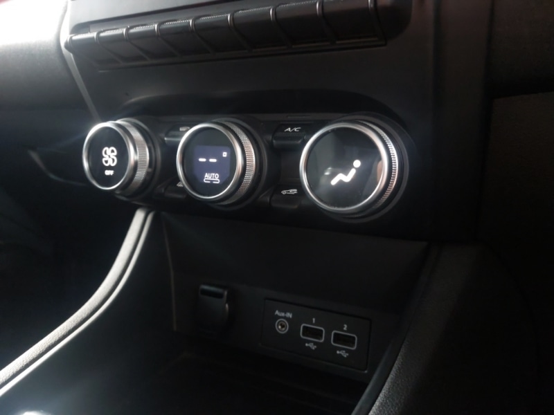 Used Renault Captur 2020 for sale - 77716799: Photo 18