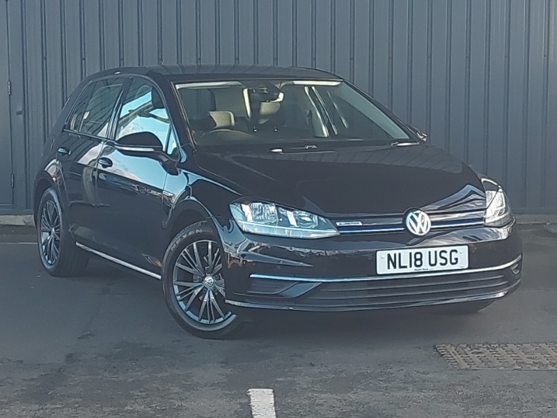 Used Volkswagen Golf 2018 for sale - 76348571: Photo 1