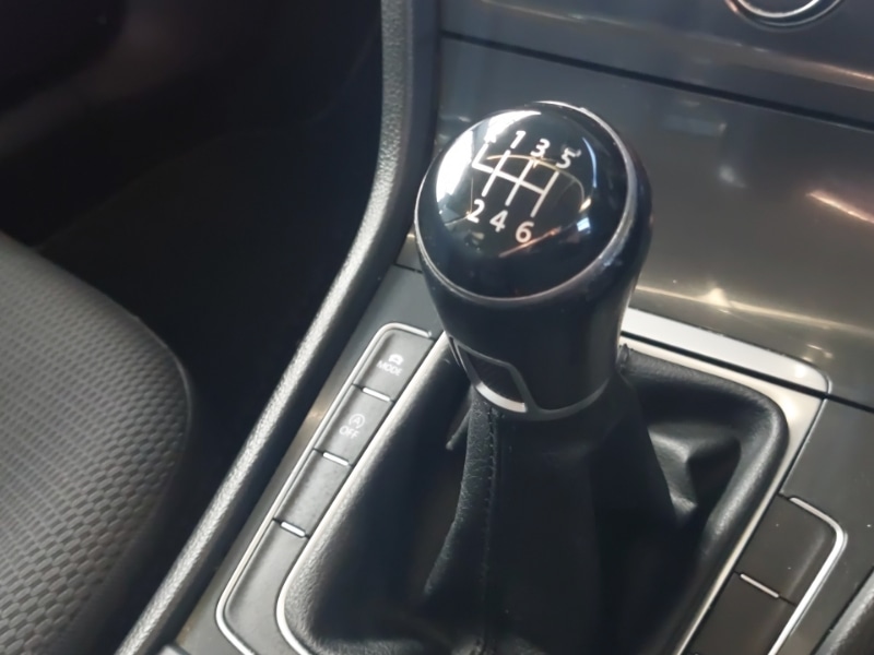 Used Volkswagen Golf 2018 for sale - 76348571: Photo 16