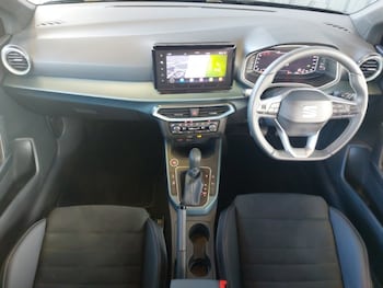 Used SEAT Arona 2024 for sale - 76058621: Photo 2