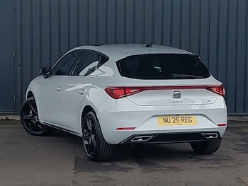 Used SEAT Leon 2025 for sale - 75349786: Photo