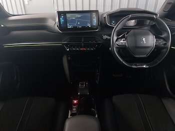 Used Peugeot 2008 2023 for sale - 77669567: Photo