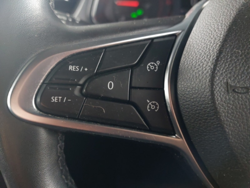 Used Renault Captur 2020 for sale - 76683868: Photo 10