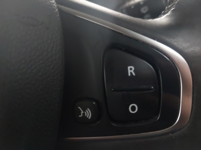 Used Renault Captur 2018 for sale - 77992637: Photo 11