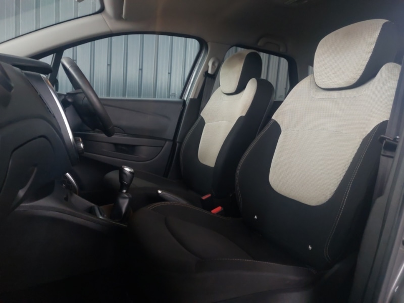 Used Renault Captur 2018 for sale - 77992637: Photo 5