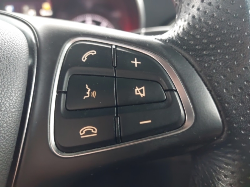 Used Mercedes-Benz C Class 2018 for sale - 77256912: Photo 17