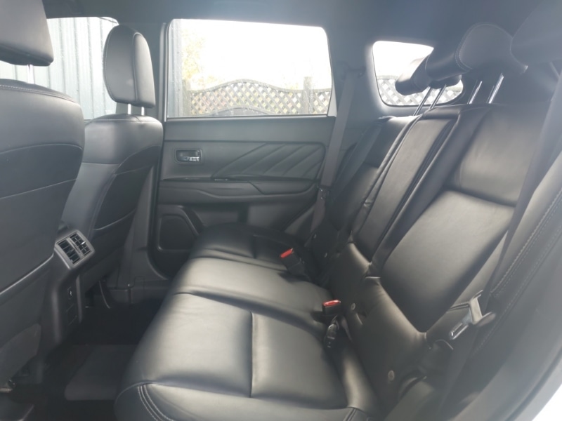 Used Mitsubishi Outlander 2018 for sale - 76587236: Photo 6