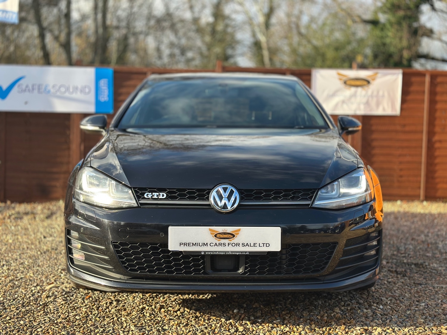 Used Volkswagen Golf 2017 for sale - 76968524: Photo 3