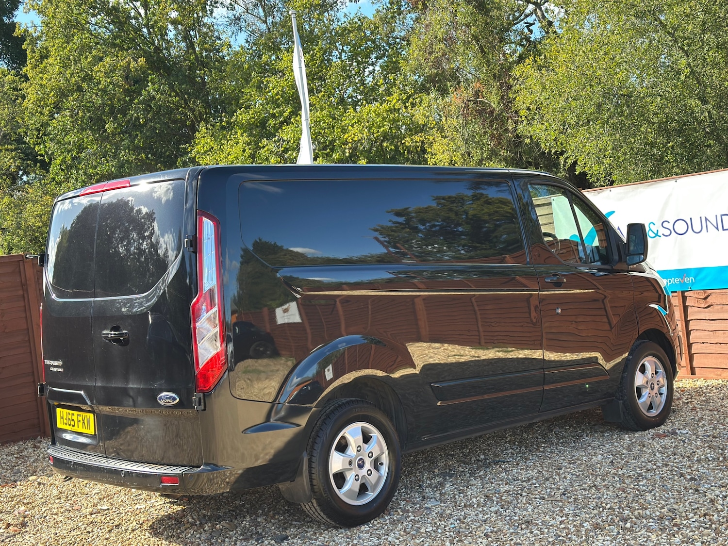 Used Ford Transit Custom 2015 for sale - 76029714: Photo 11