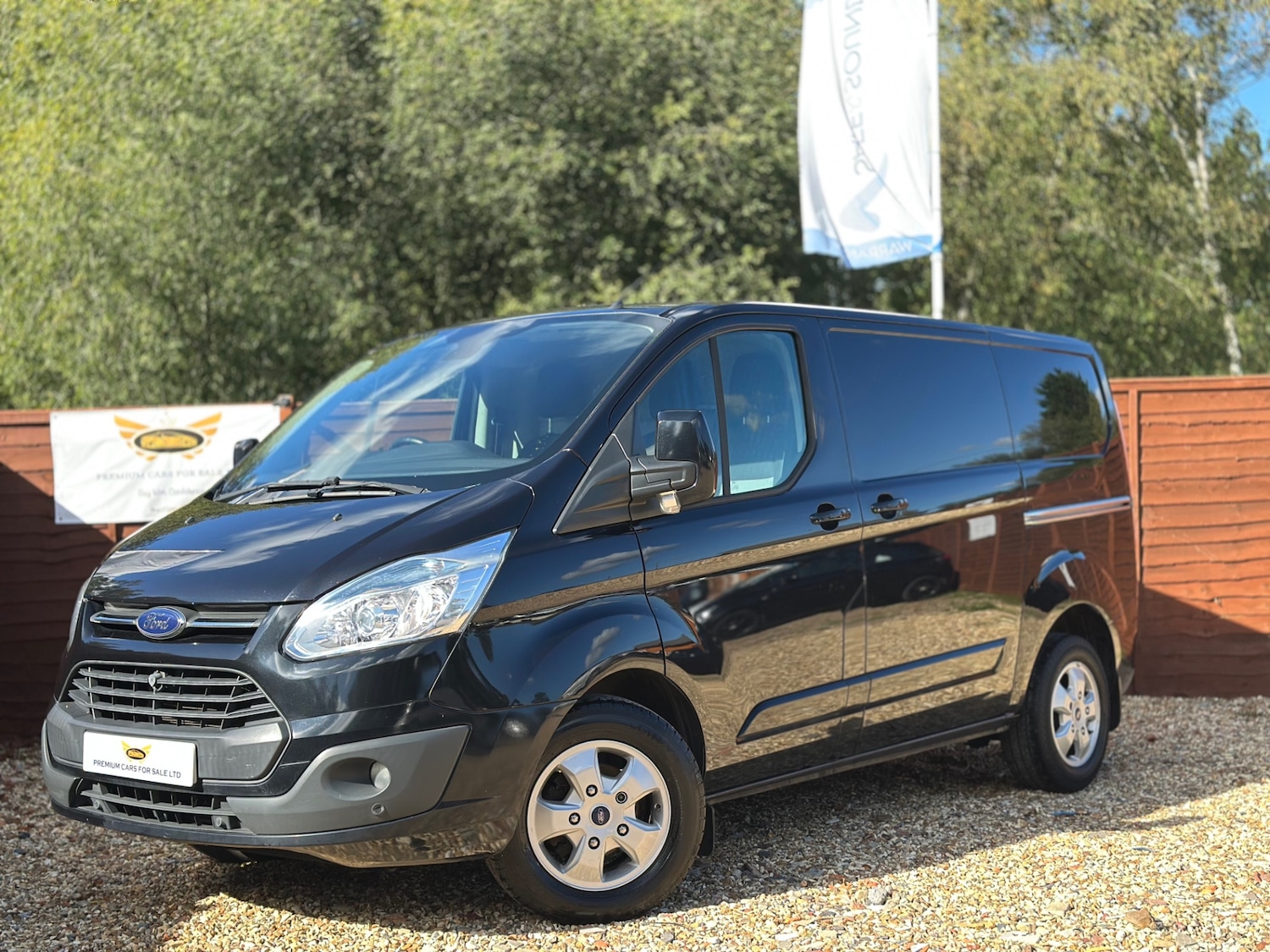 Used Ford Transit Custom 2015 for sale - 76029714: Photo 2