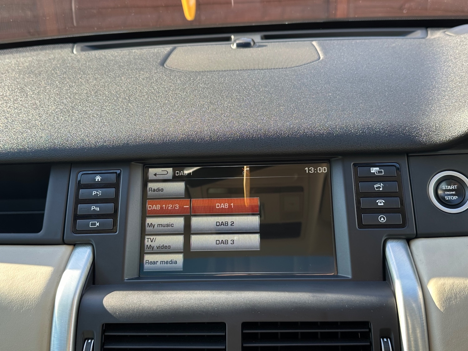 Used Land Rover Discovery Sport 2016 for sale - 76507320: Photo 14