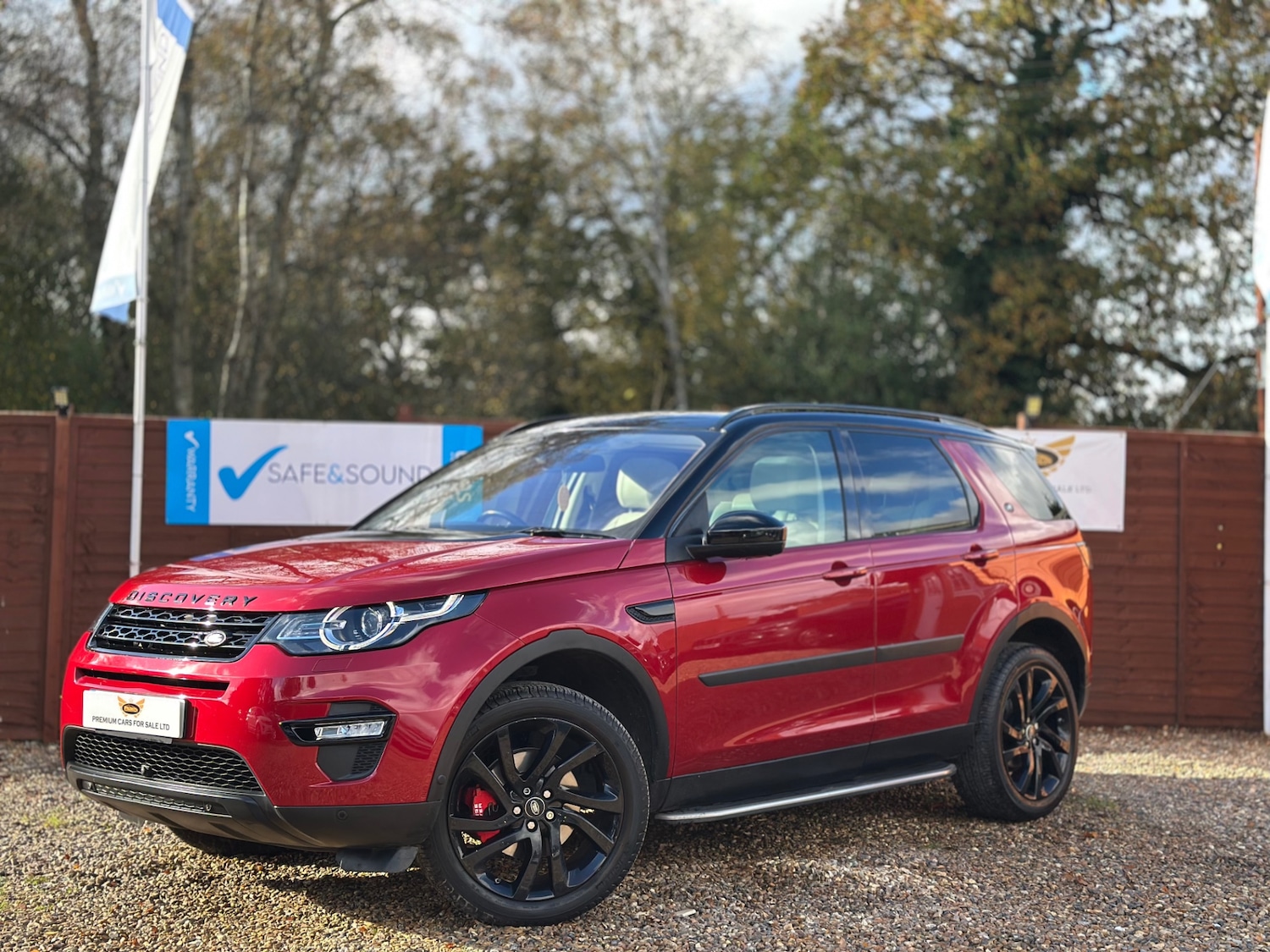 Used Land Rover Discovery Sport 2016 for sale - 76507320: Photo 2