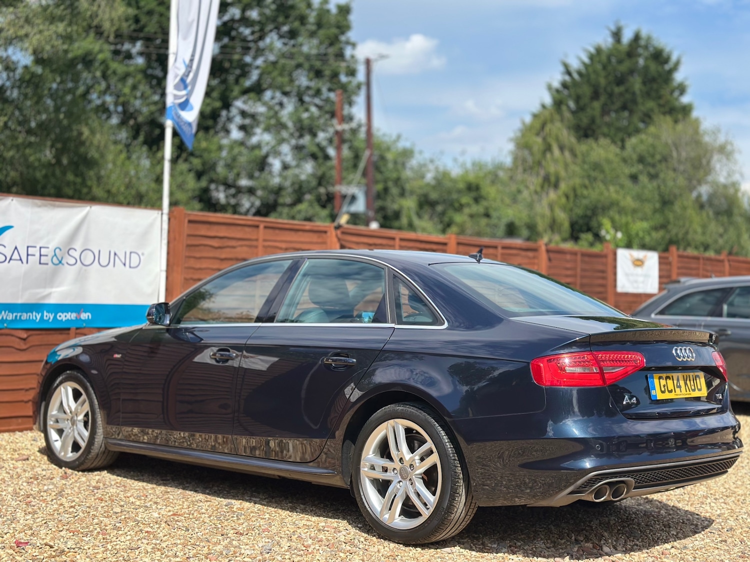 Used Audi A4 2014 for sale - 75106299: Photo 13