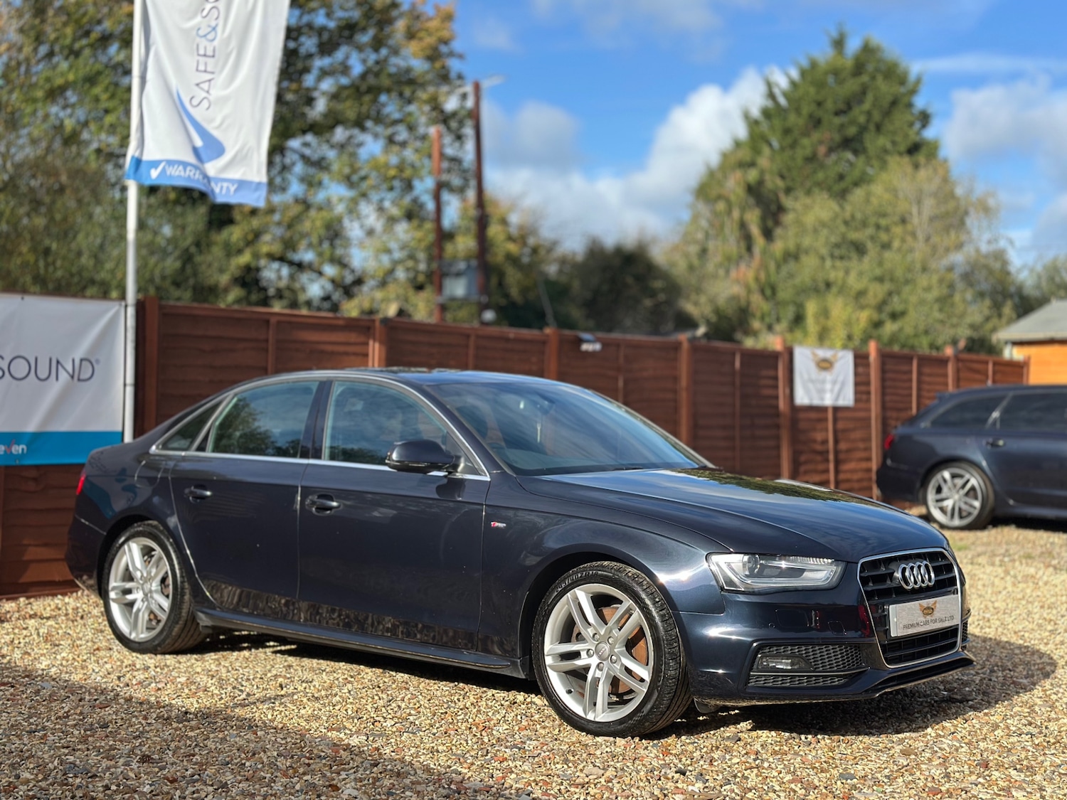 Used Audi A4 2014 for sale - 75106299: Photo 23