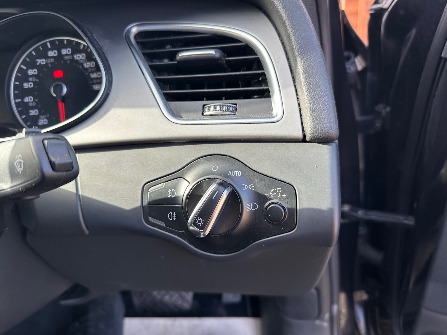 Used Audi A4 2014 for sale - 75106299: Photo 45