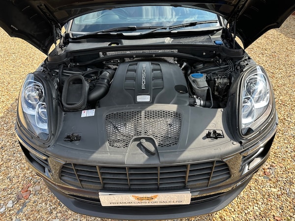 Used Porsche Macan 2017 for sale - 75665328: Photo 19