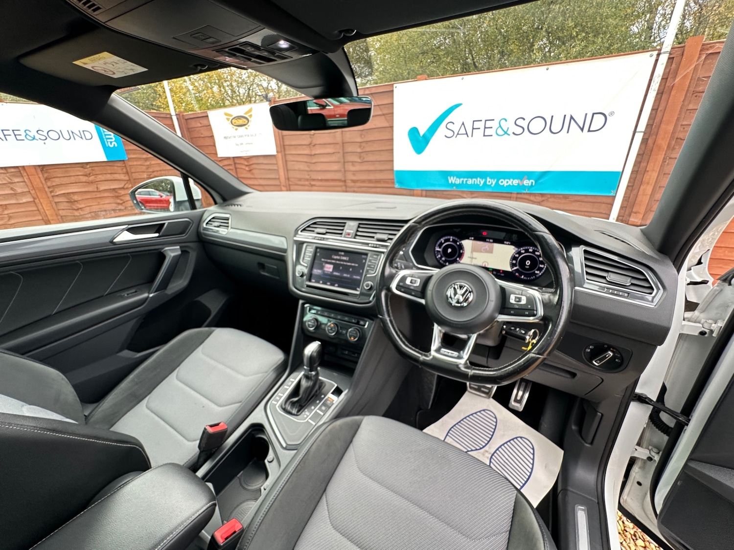 Used Volkswagen Tiguan 2017 for sale - 76482823: Photo 13