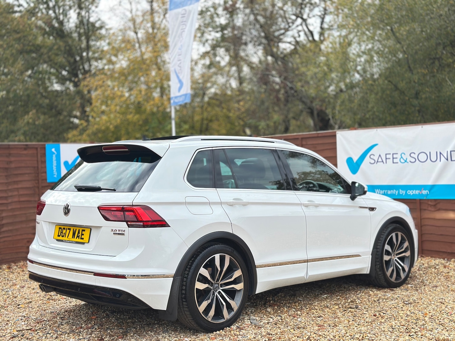 Used Volkswagen Tiguan 2017 for sale - 76482823: Photo 9