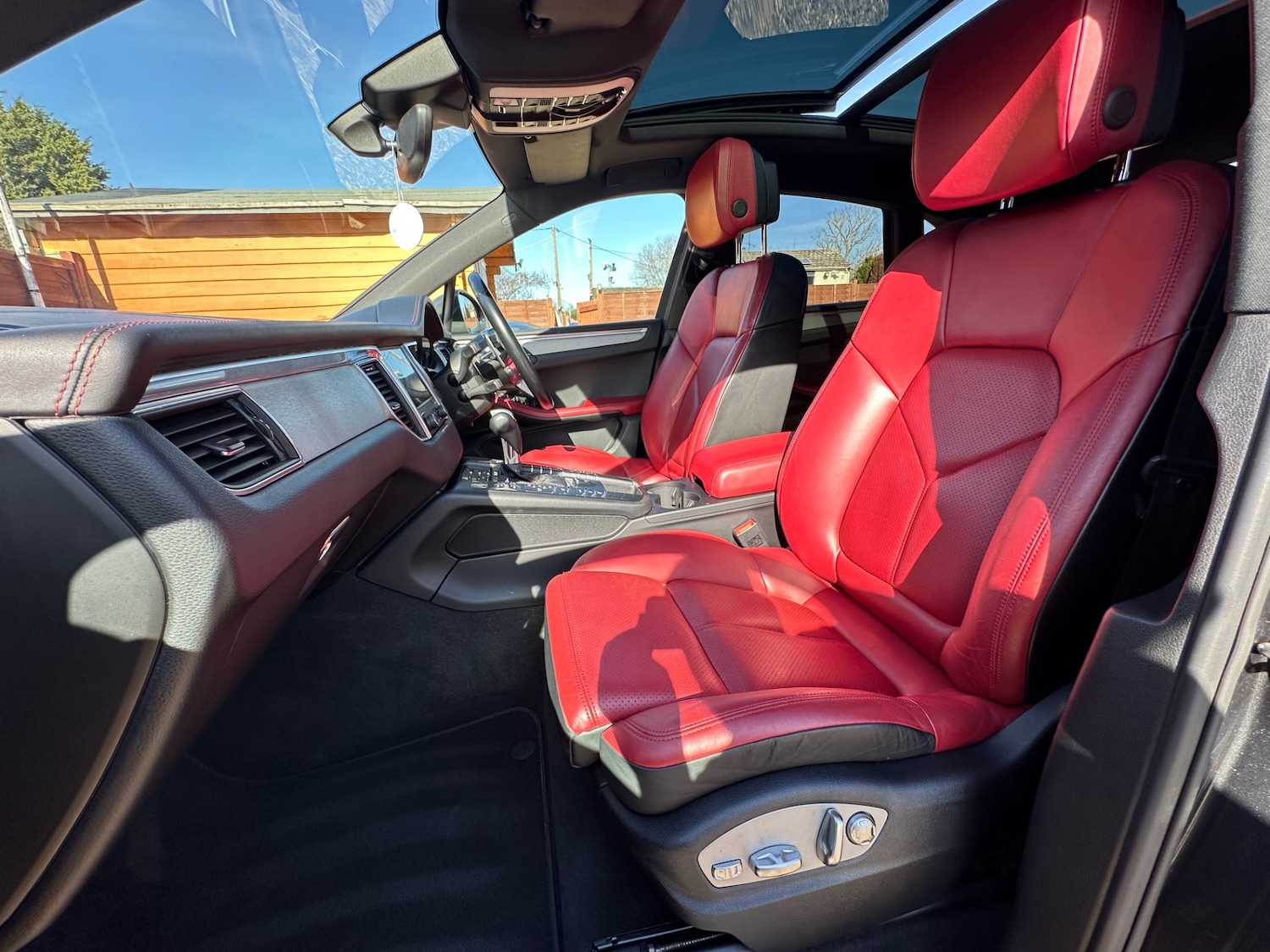 Used Porsche Macan 2017 for sale - 77721580: Photo 18