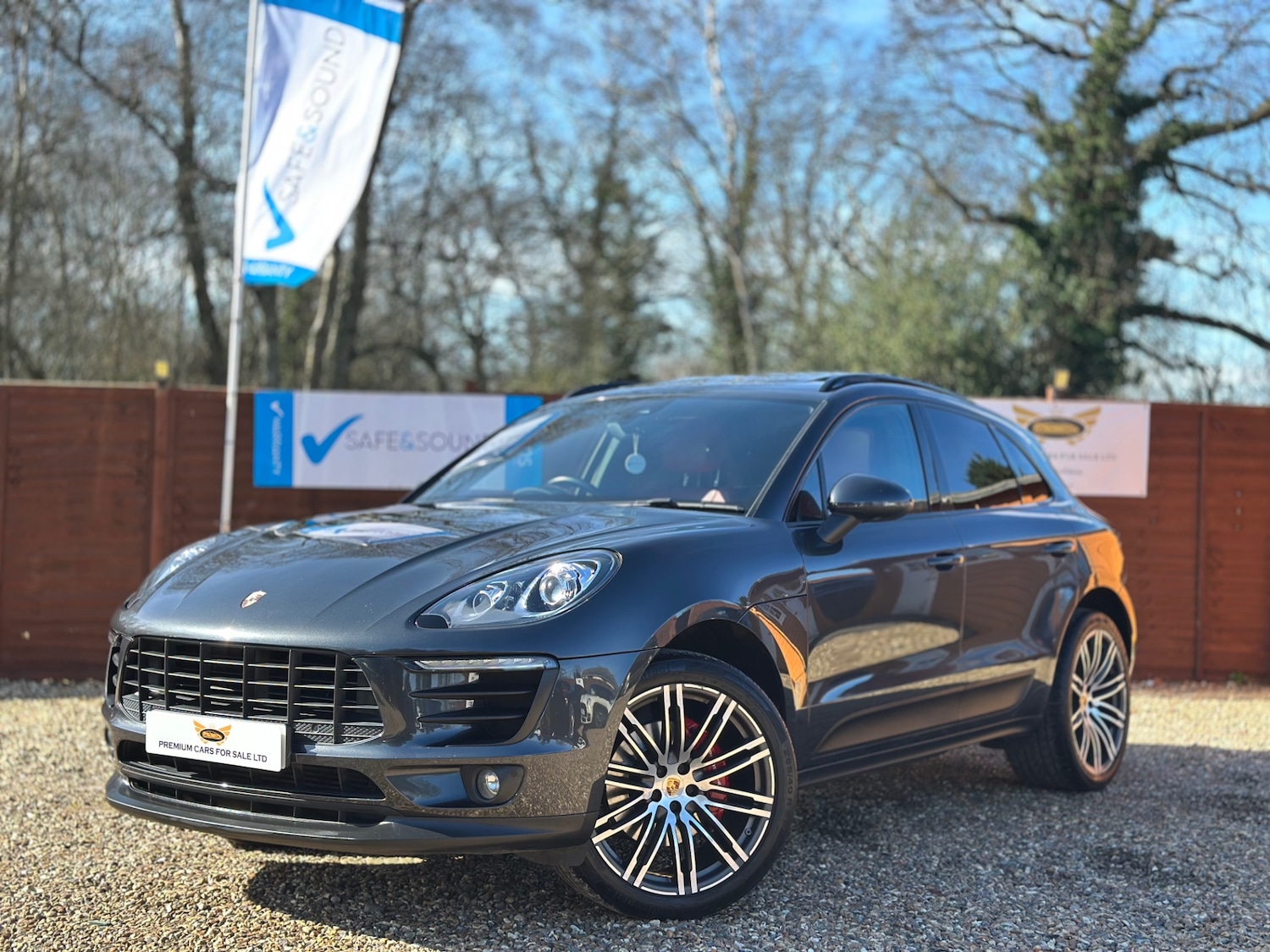 Used Porsche Macan 2017 for sale - 77721580: Photo 2