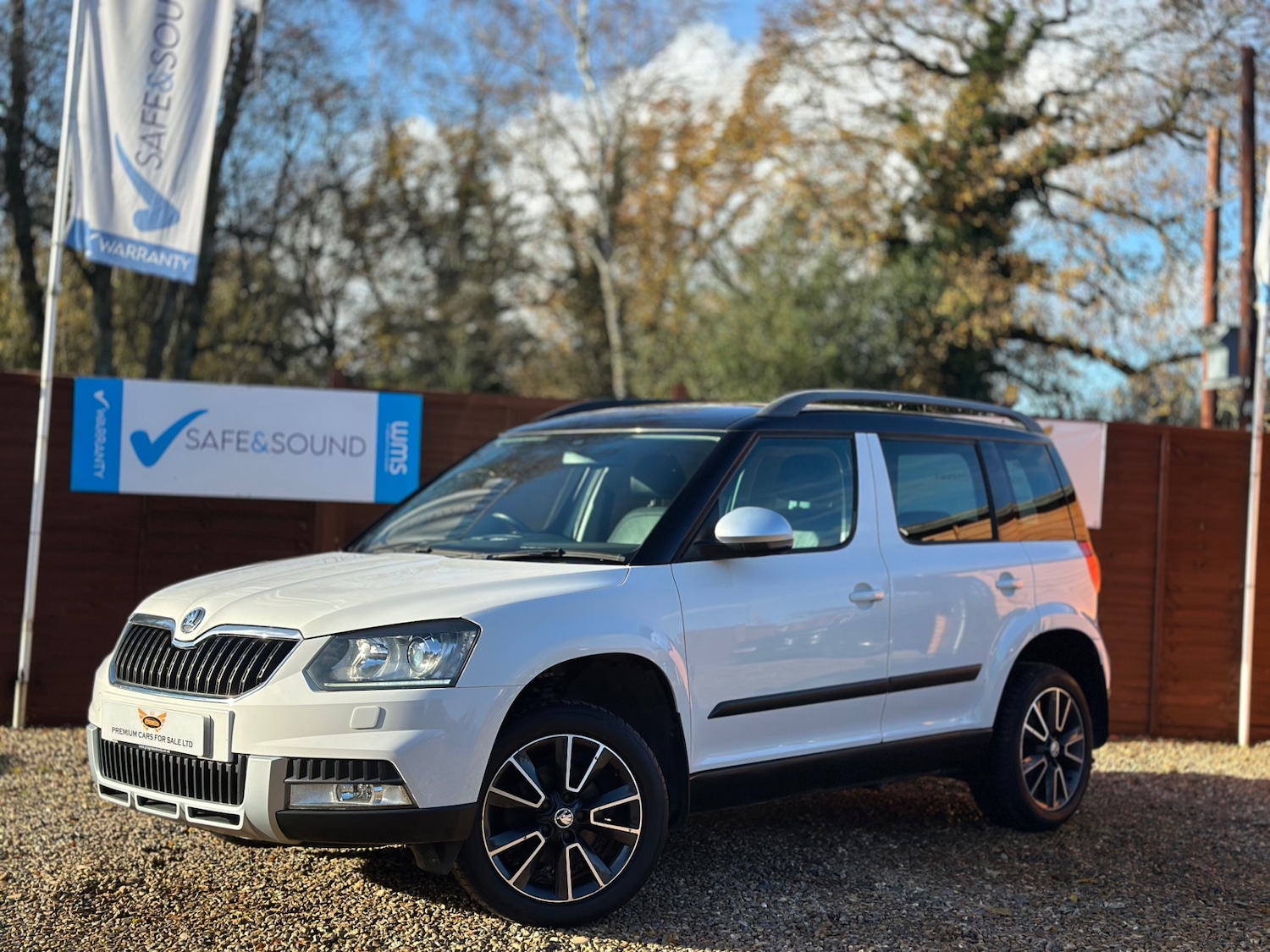 Used Skoda Yeti 2014 for sale - 76777977: Photo 2